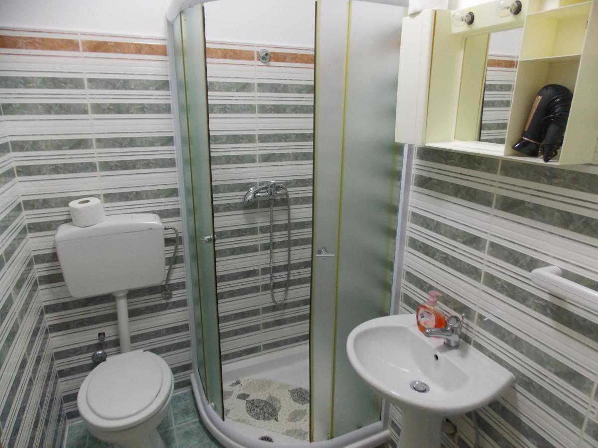 Hanifa Apartmani Rovinj Ngoại thất bức ảnh