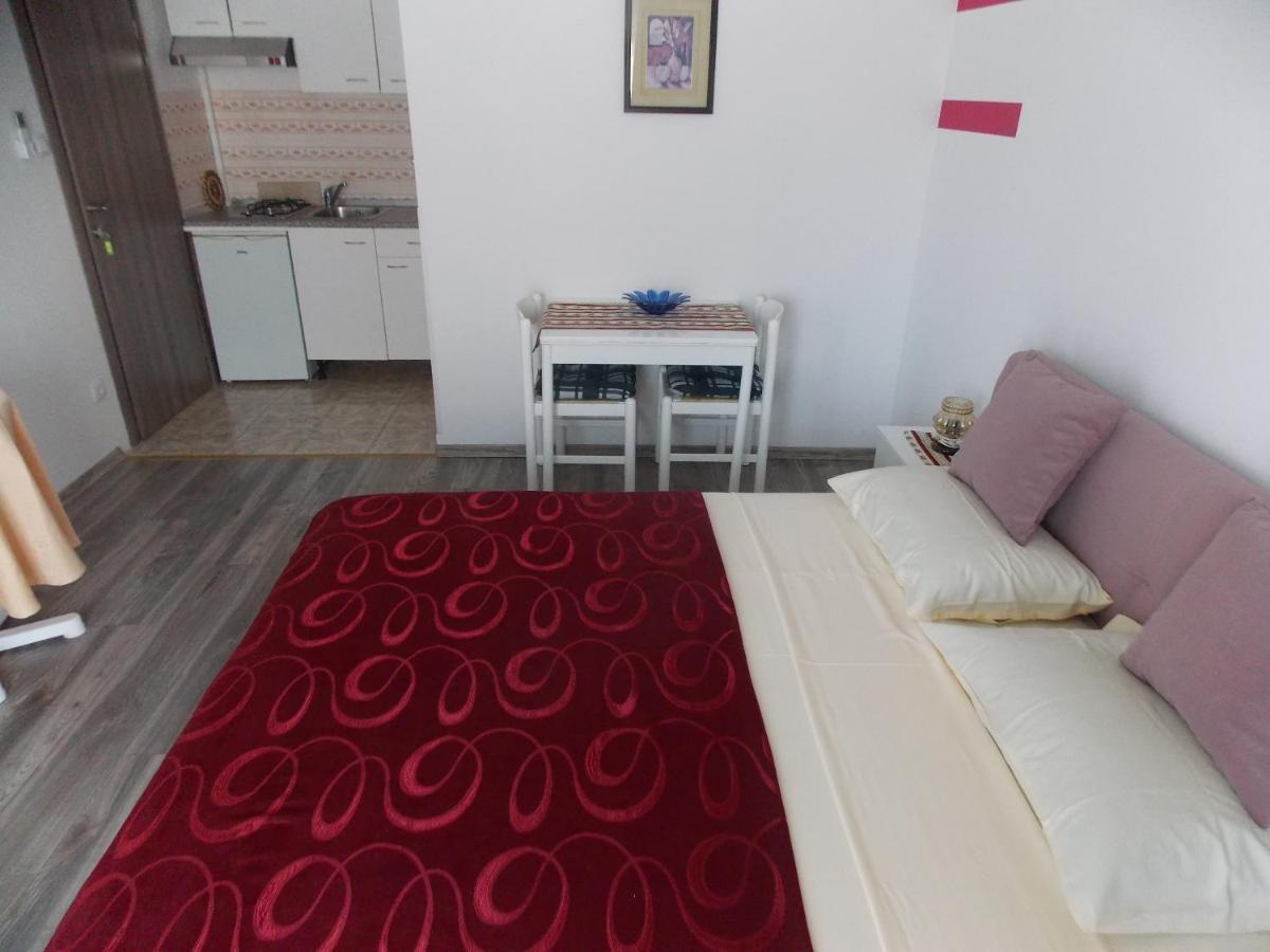 Hanifa Apartmani Rovinj Ngoại thất bức ảnh